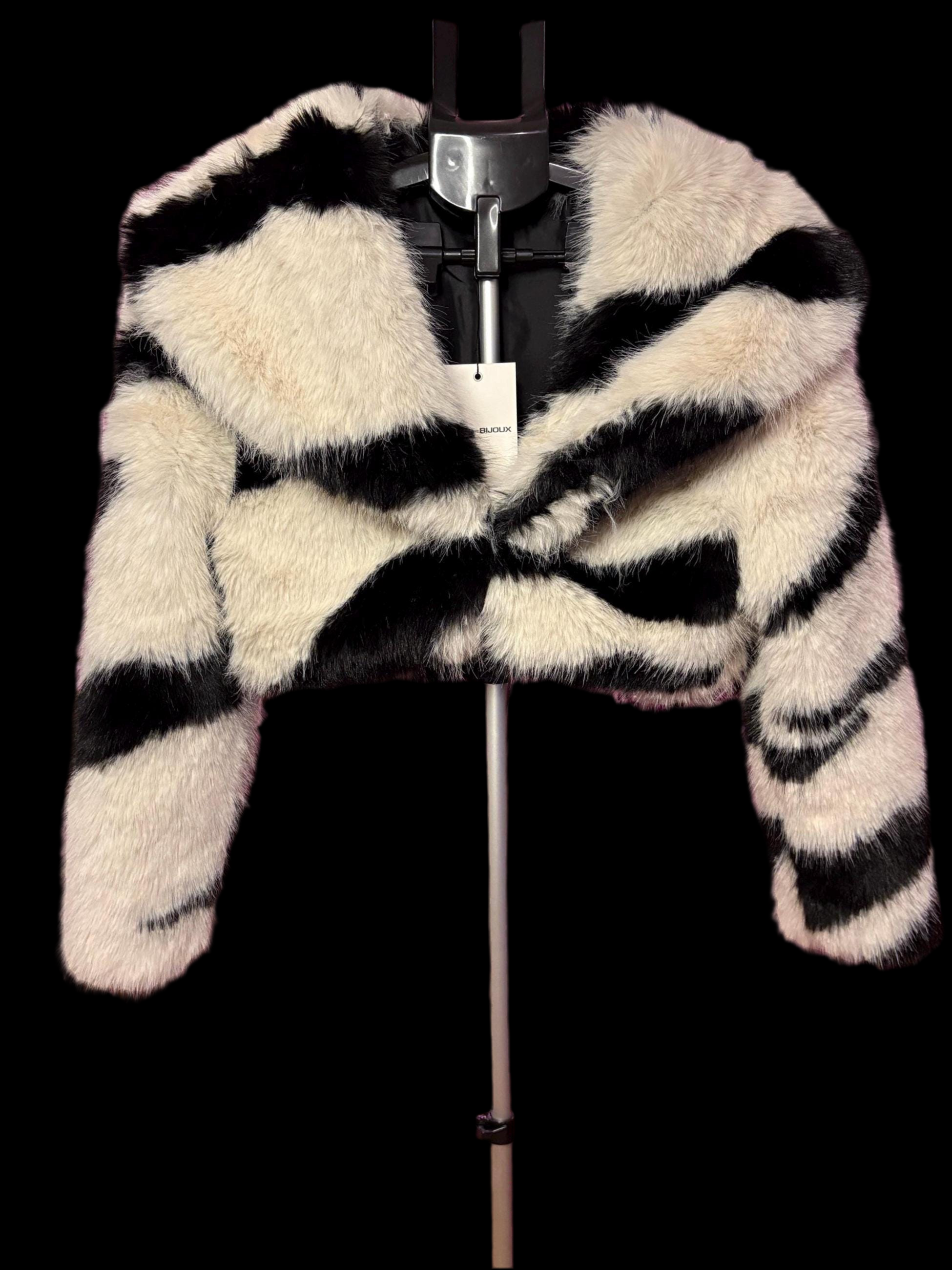 Fake Fur Cropped Blazer Zebra Printed