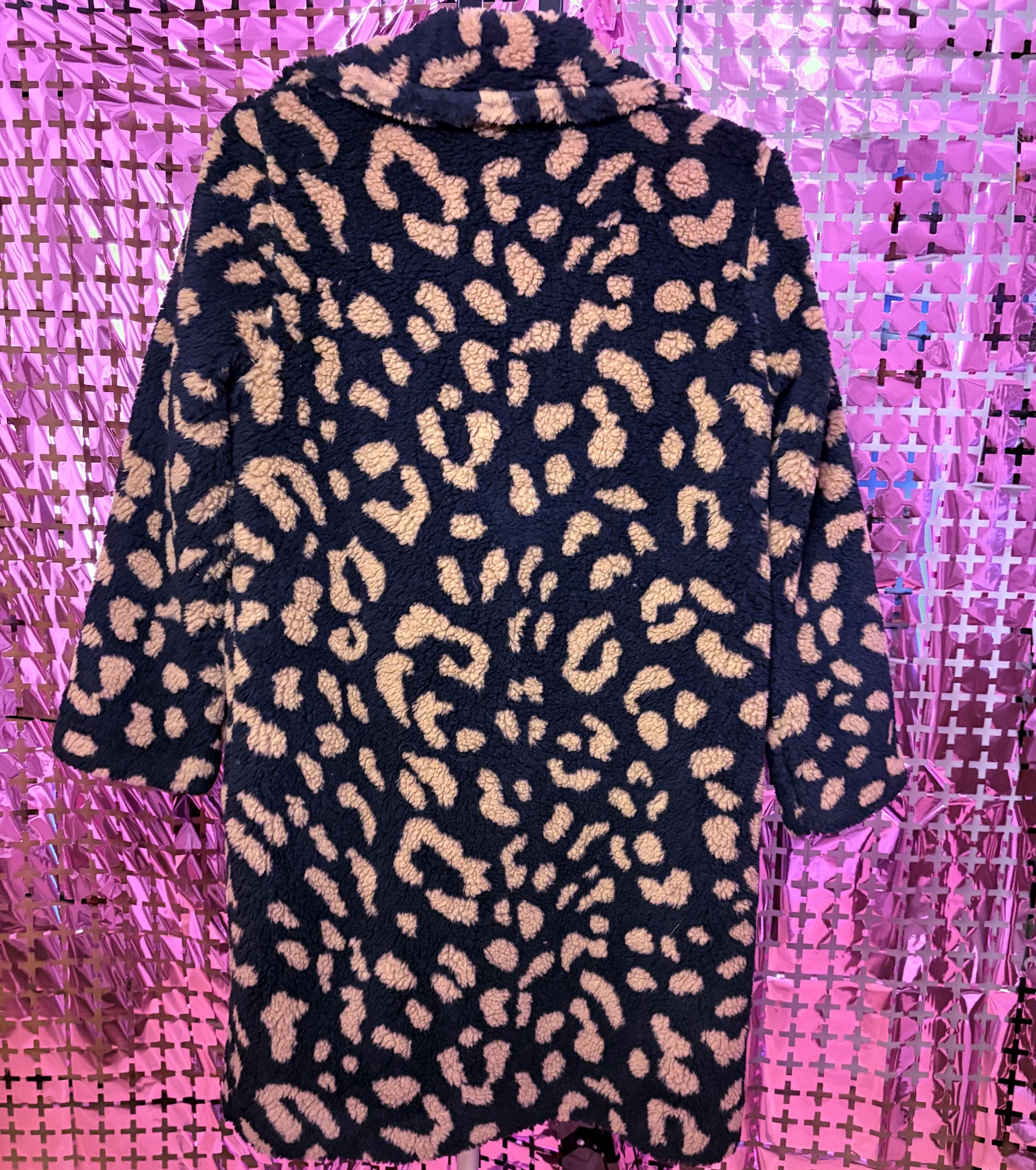 Long Cheetah Pattern Coat – Made in Italy