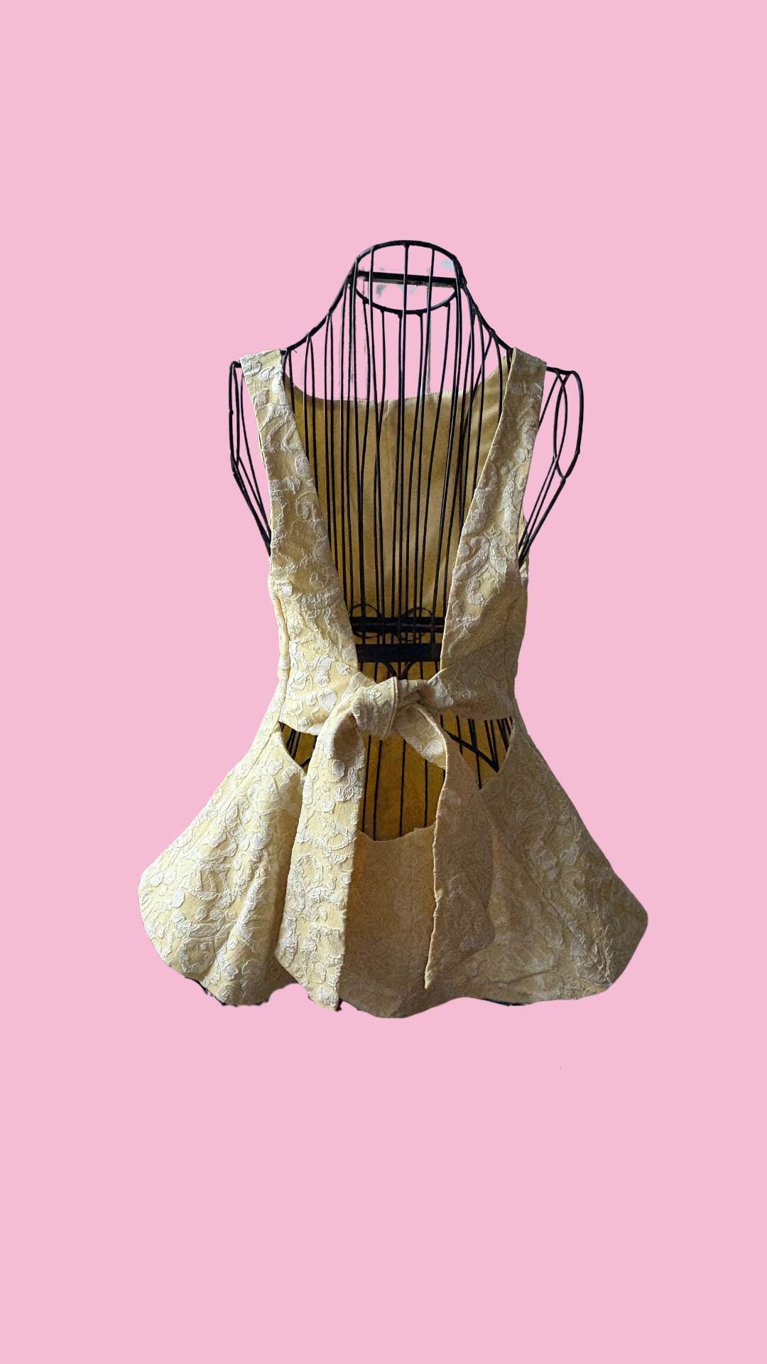 Vintage-Inspired Ribbon Back Top – Available in Yellow & Pink (Sizes S-M / M-L)