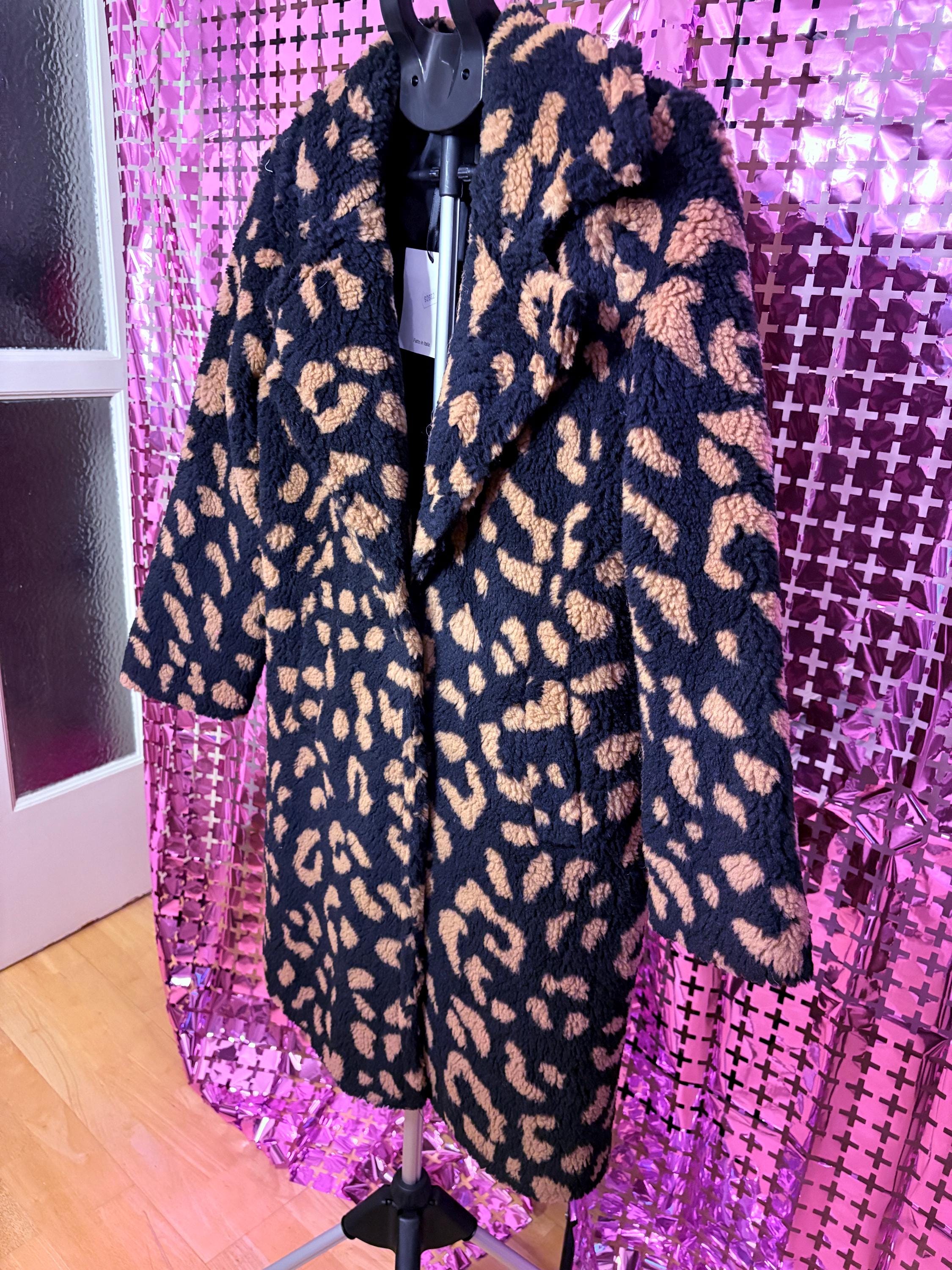 Long Cheetah Pattern Coat – Made in Italy