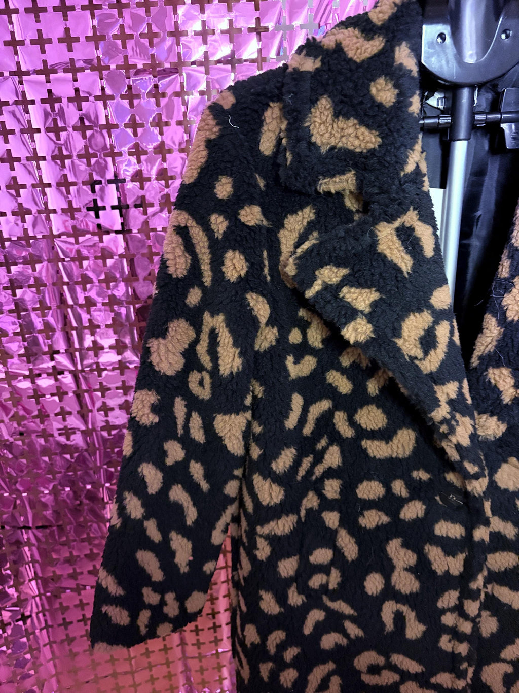 Long Cheetah Pattern Coat – Made in Italy