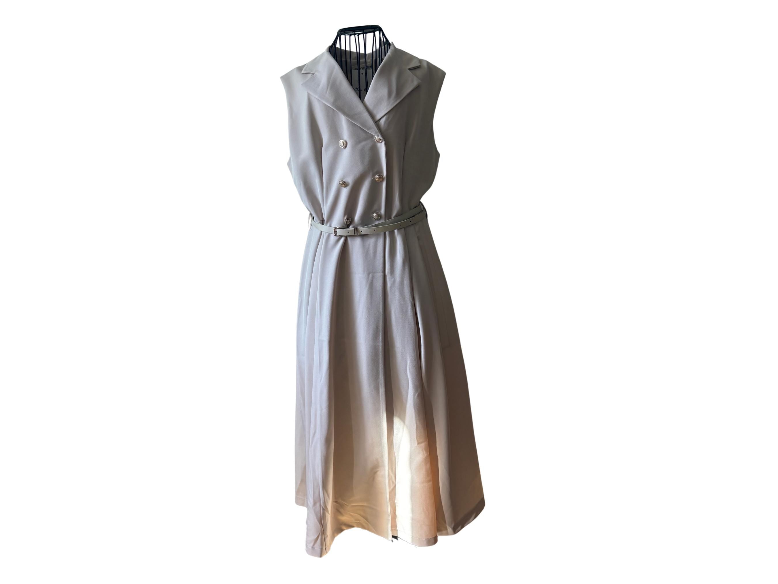 Vintage-Inspired Sleeveless Dress with Gold Buttons & Belt – One Size