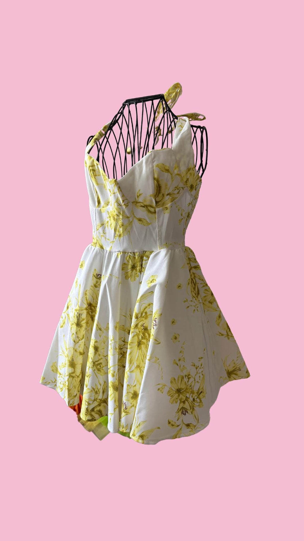 Floral Halter Dress: Sleeveless Summer Sundress - Fits Up to EU 42