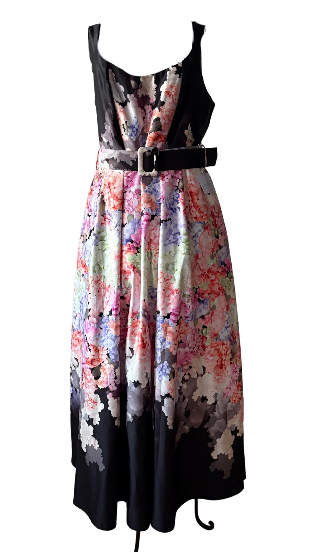 Elegant Bloom Maxi Dress – With Belt & Pocket | One Size | Black or Red