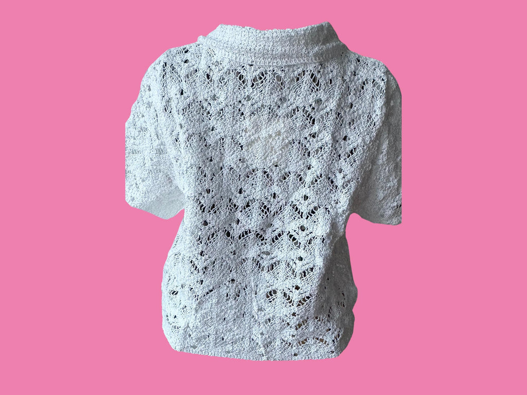 Romantic Crochet-Style Summer Shirt – One Size (EU 40 Max) | White or Cream
