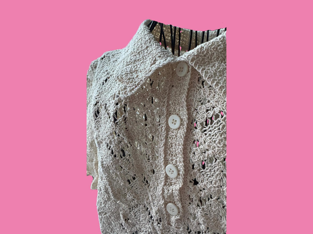 Romantic Crochet-Style Summer Shirt – One Size (EU 40 Max) | White or Cream