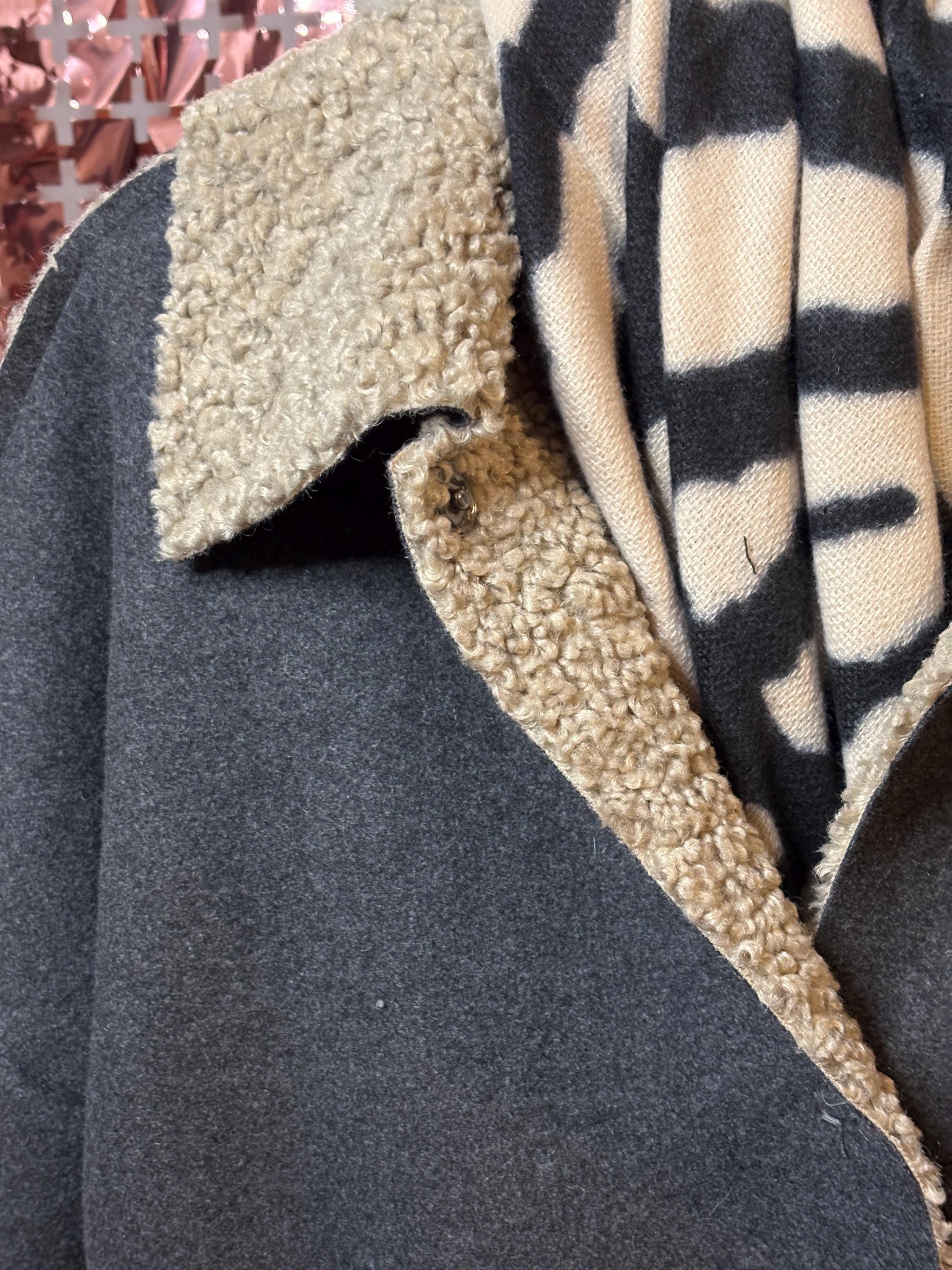 Wintercoat with soft teddy garnment made in Italy