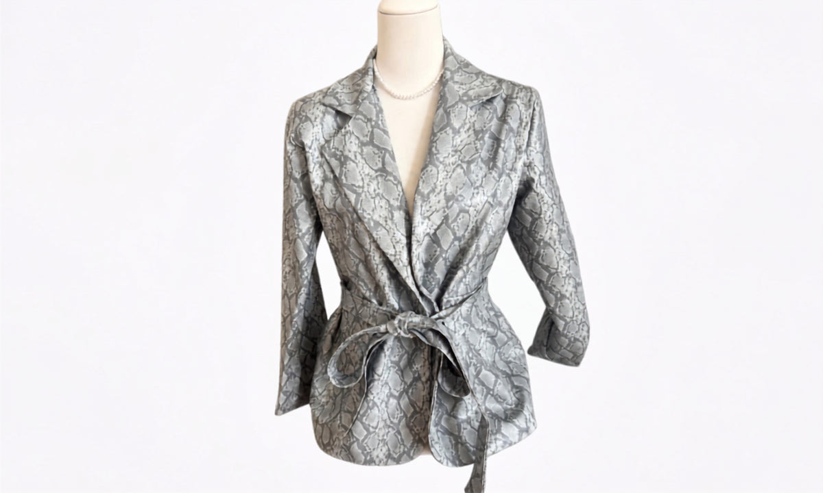 🐍 Python Belted Blazer