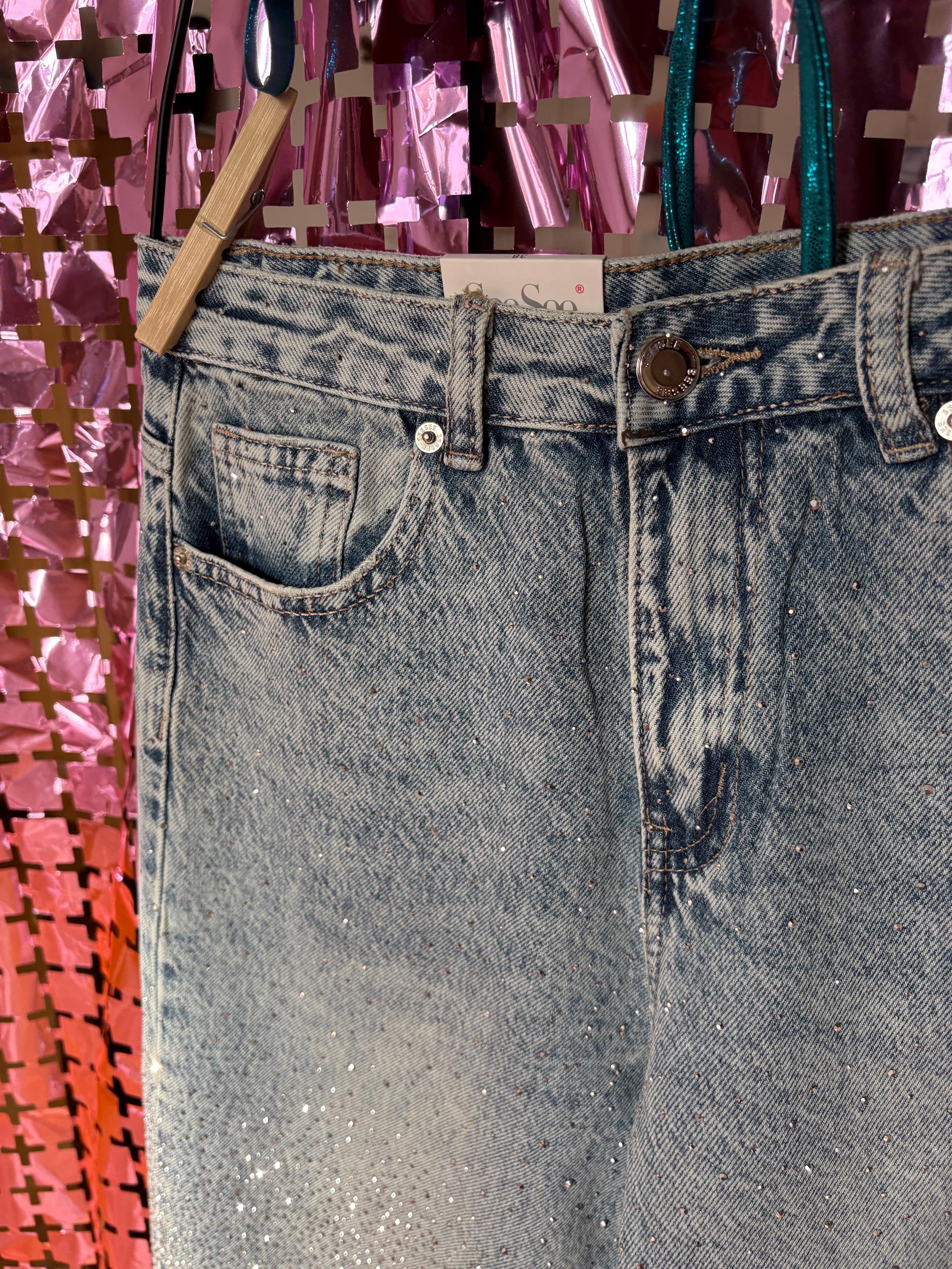 Light Blue Wide-Leg Denim with Strass – Sparkling Mid-Waist Jeans for a Statement Look